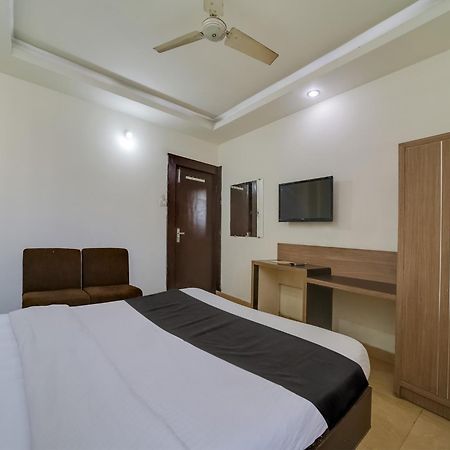 Super Hotel O The Surbhi Бопал Екстериор снимка