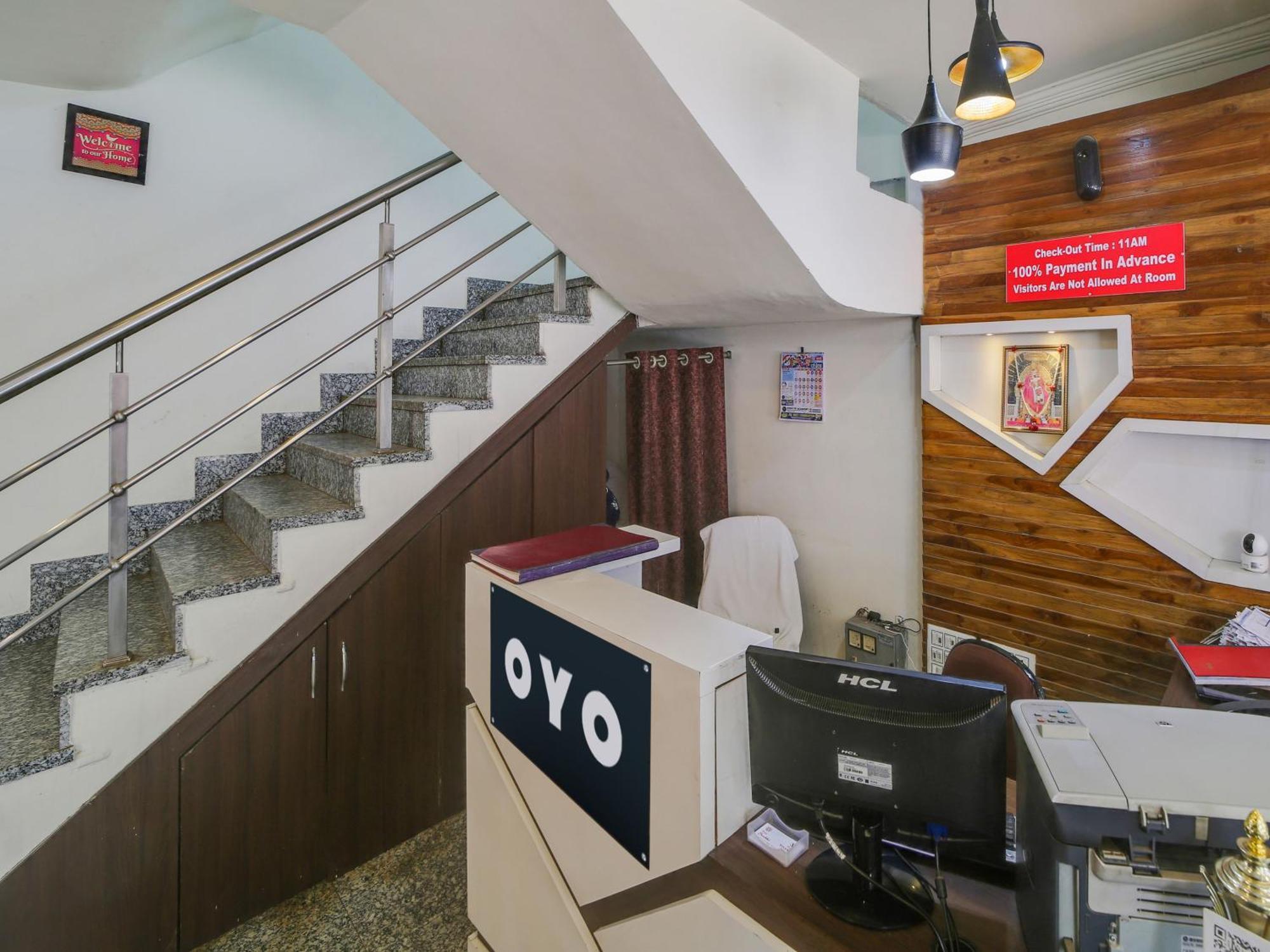 Super Hotel O The Surbhi Бопал Екстериор снимка